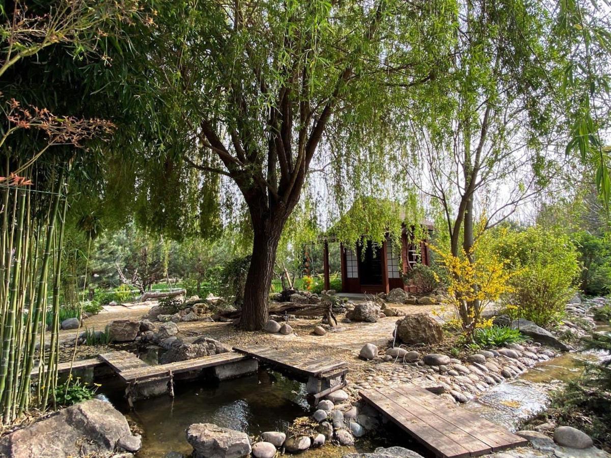 Uzumfermer Hotel & Winery Tashkent Exterior photo